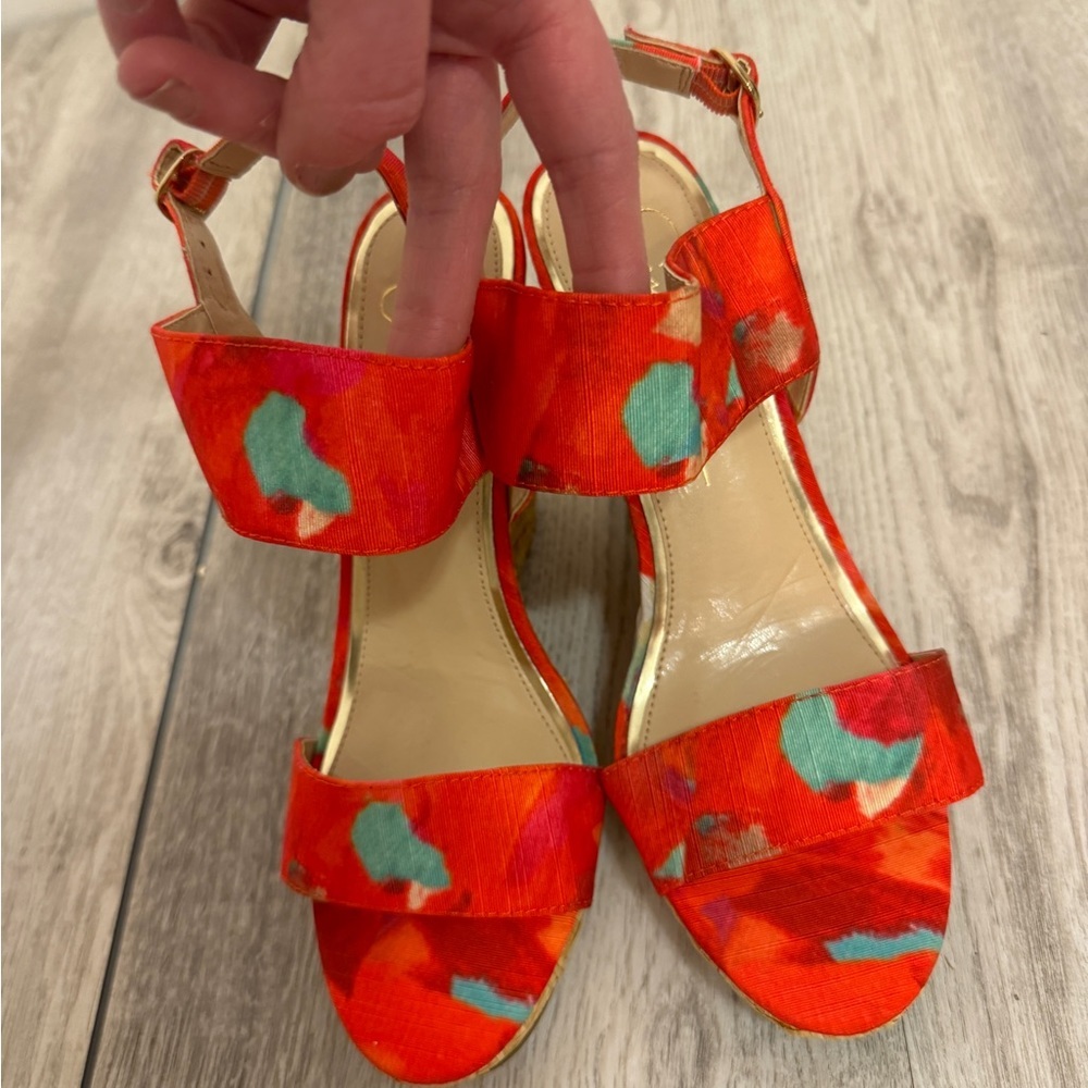Jessica Simpson Wedges